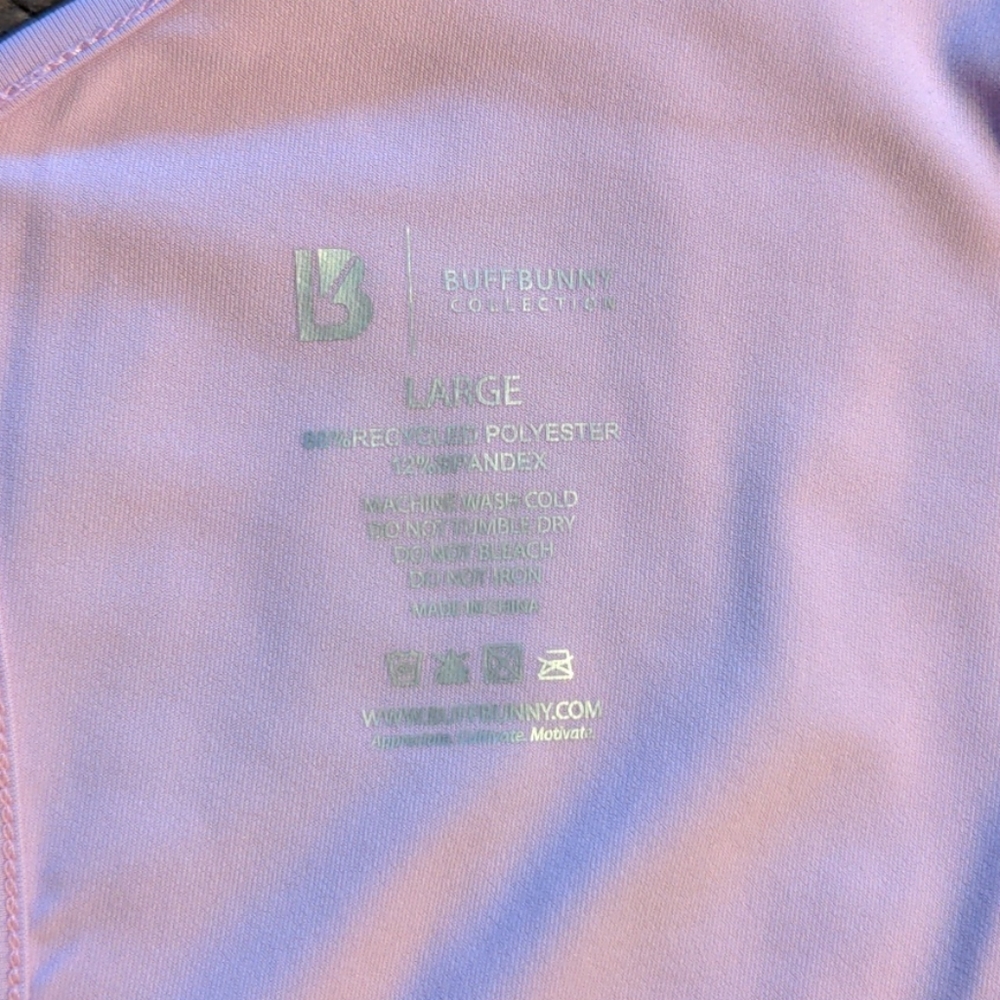 Buffbunny Earth tank NWT - Picture 3 of 4